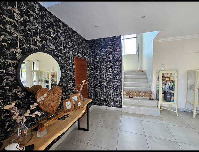 4 BEDROOM HOUSE FOR SALE IN NEW SALT ROCK CITY